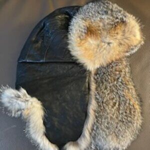 Barneys New York 100% Real Fox Fur Black Leather Trapper Winter Hat